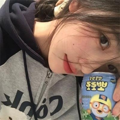 诈骗女神 高清封面